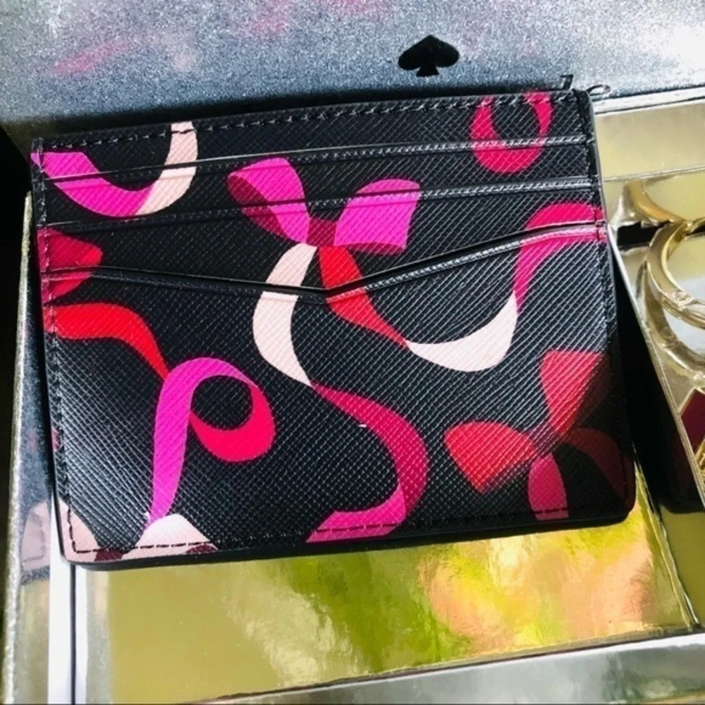 Kate Spade Card Holder & Keychain Gift Set PVC Logo Boxed NWT - Picture 4 of 6